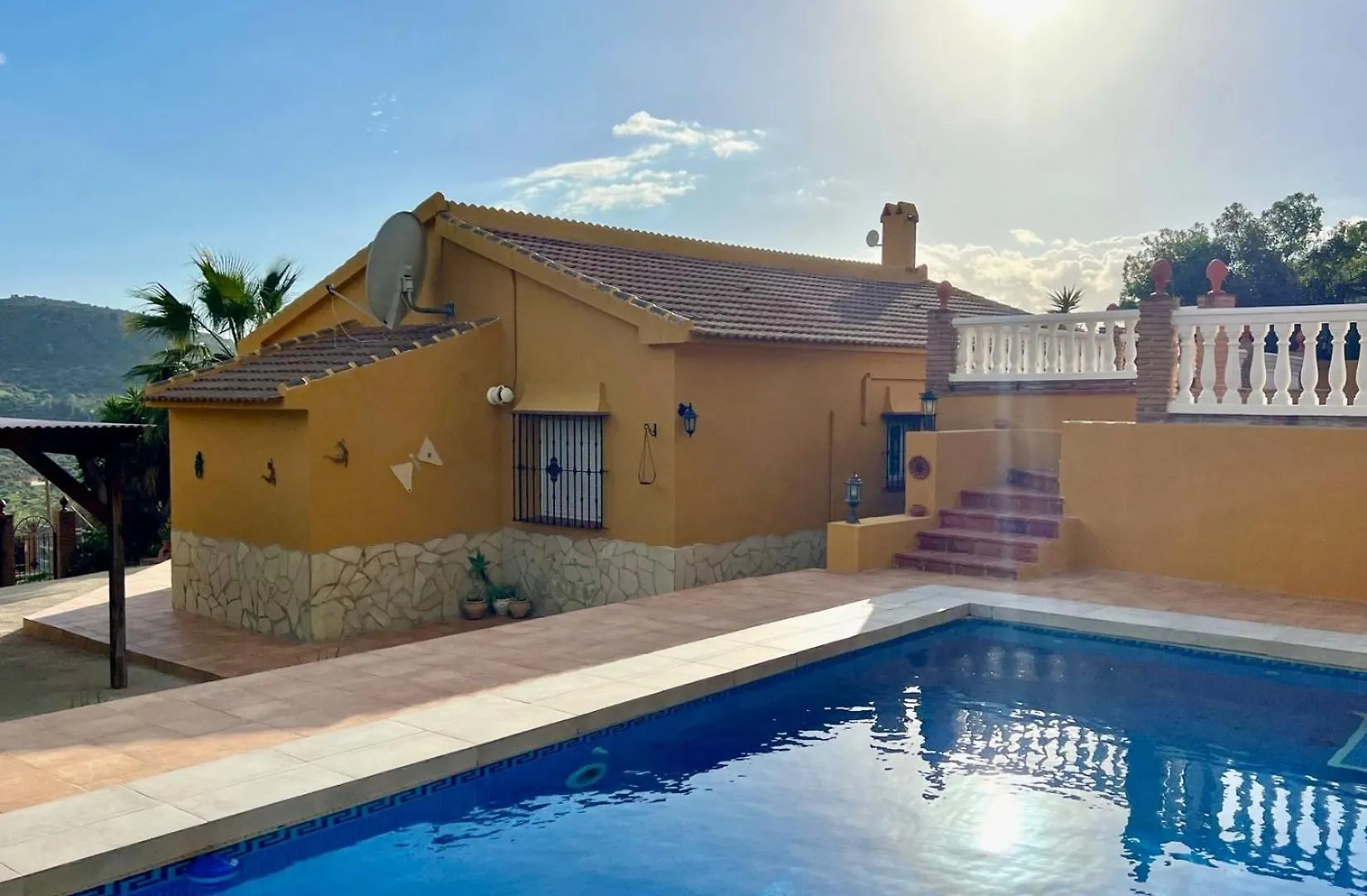 Captivating 2-Bed Villa In Alcaucin 0*,
